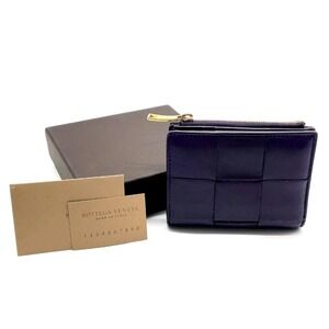 Bottega Veneta Maxi Intrecciato Bi-Fold Zip Wallet Purple Leather Gold Hardware